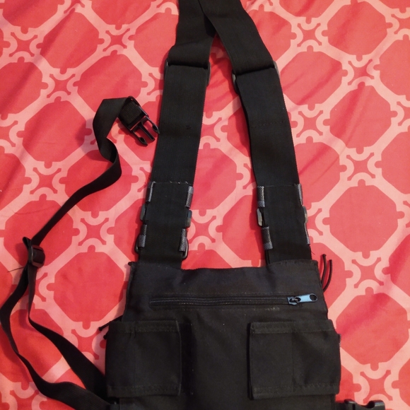 Chest bag - Picture 3 of 3